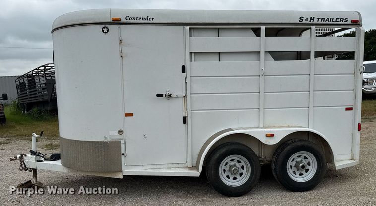 image for item EJ3835 2015 S & H SHH0832-14 livestock trailer