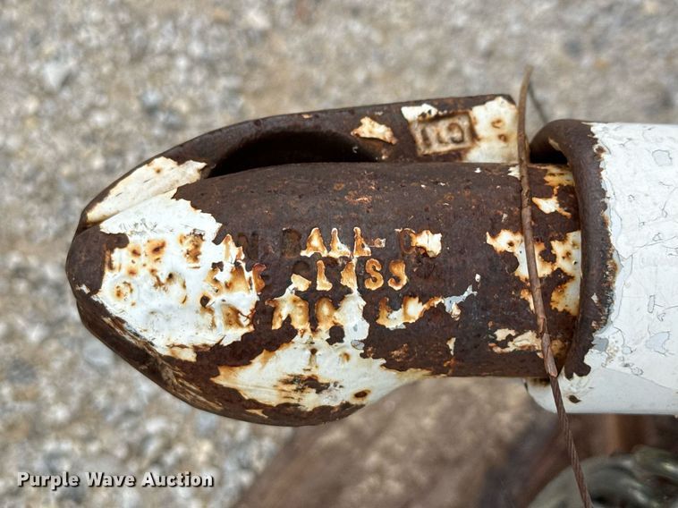 image for item EJ3835 2015 S & H SHH0832-14 livestock trailer