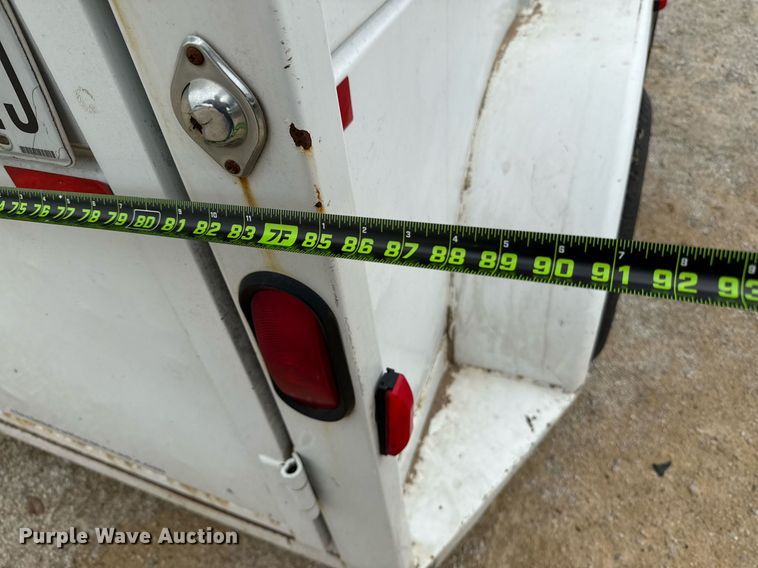 image for item EJ3835 2015 S & H SHH0832-14 livestock trailer