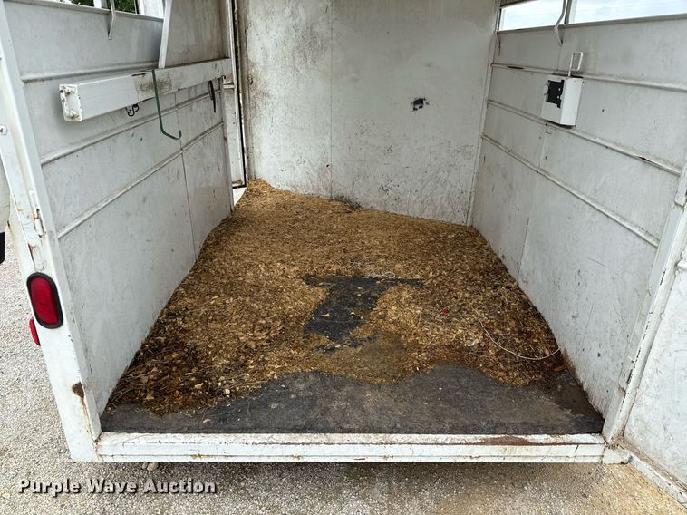 image for item EJ3835 2015 S & H SHH0832-14 livestock trailer