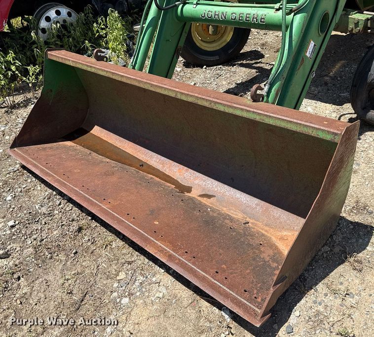 image for item EJ4640 1979 John Deere 4040  tractor