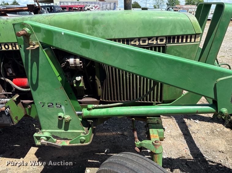 image for item EJ4640 1979 John Deere 4040  tractor