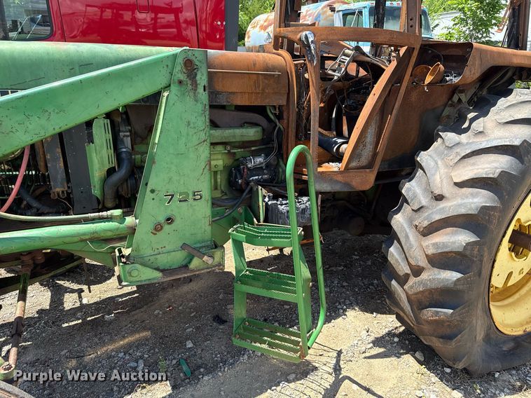 image for item EJ4640 1979 John Deere 4040  tractor