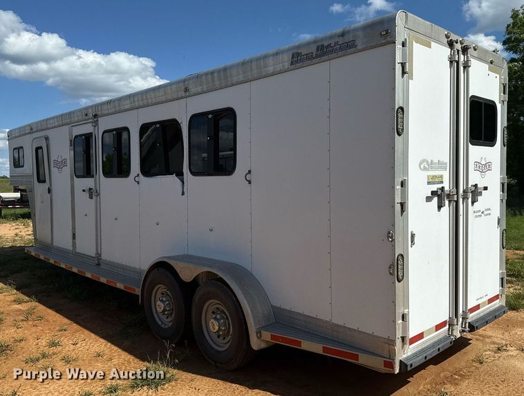 image for item EJ4646 2008 Blue Ribbon SS 406 horse trailer