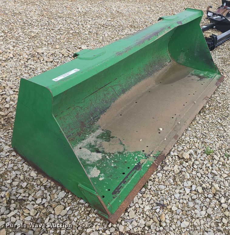 image for item EK5295 John Deere bucket