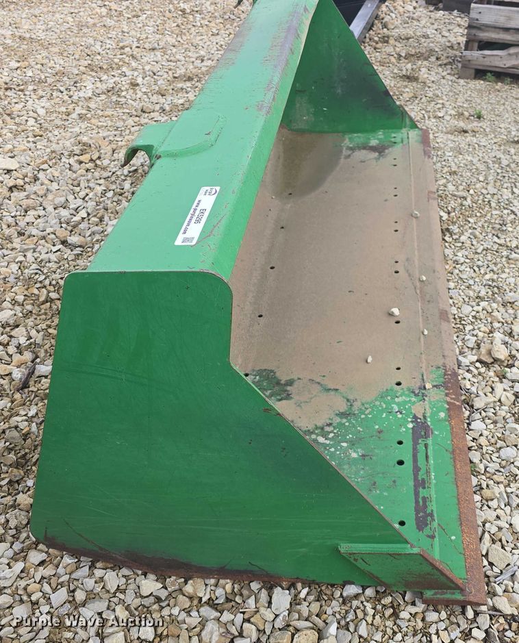 image for item EK5295 John Deere bucket