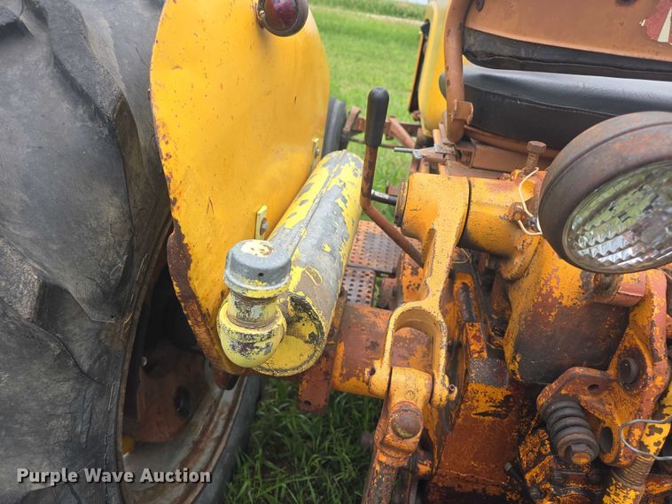 image for item EK5299 Minneapolis Moline 445 tractor