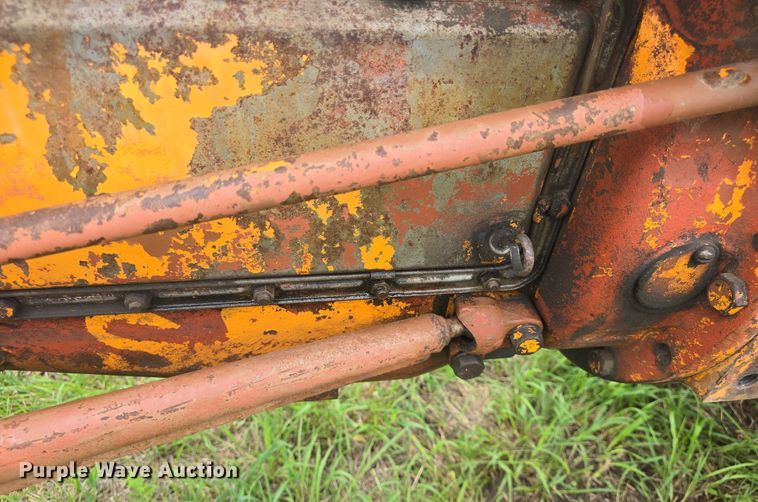 image for item EK5299 Minneapolis Moline 445 tractor