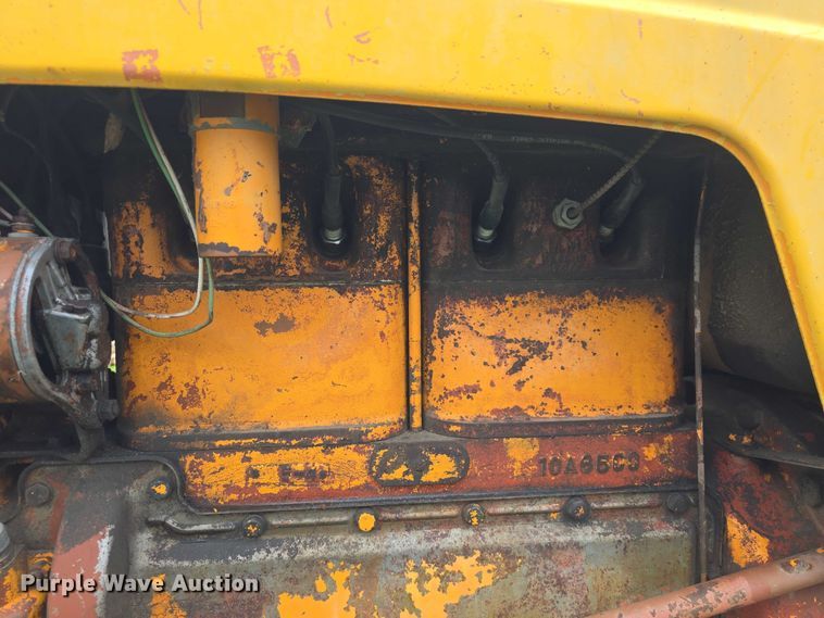 image for item EK5299 Minneapolis Moline 445 tractor