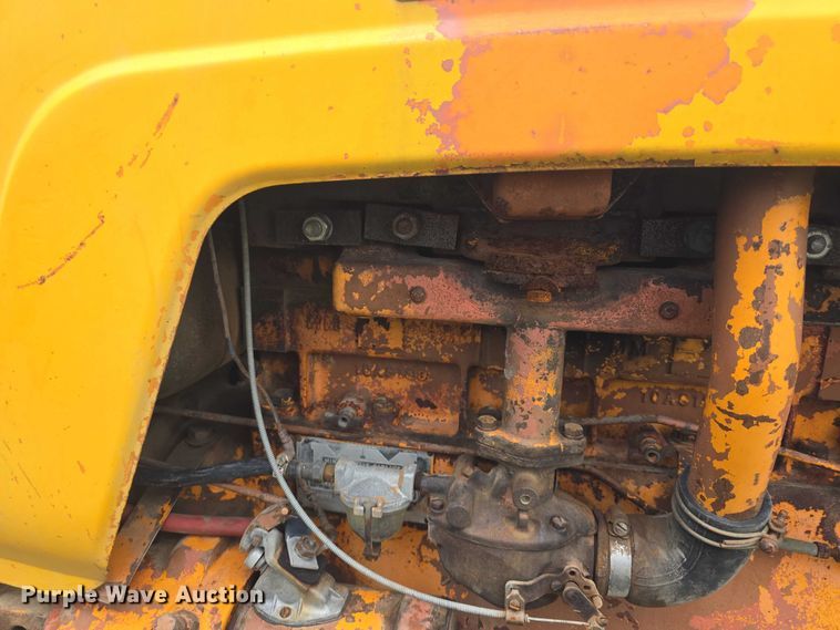 image for item EK5299 Minneapolis Moline 445 tractor