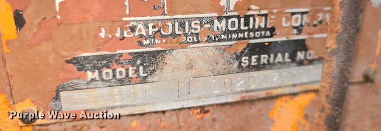 image for item EK5299 Minneapolis Moline 445 tractor