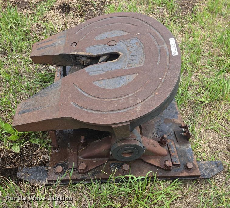 image for item EK5300 Holland FW2080D fifth wheel plate