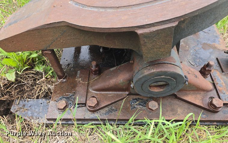 image for item EK5300 Holland FW2080D fifth wheel plate