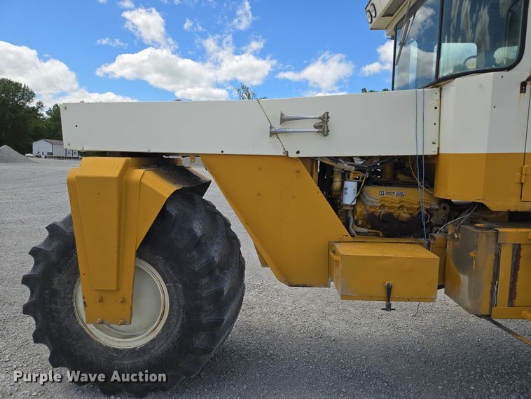 image for item EM7368 Ag-Chem 1253 spreader