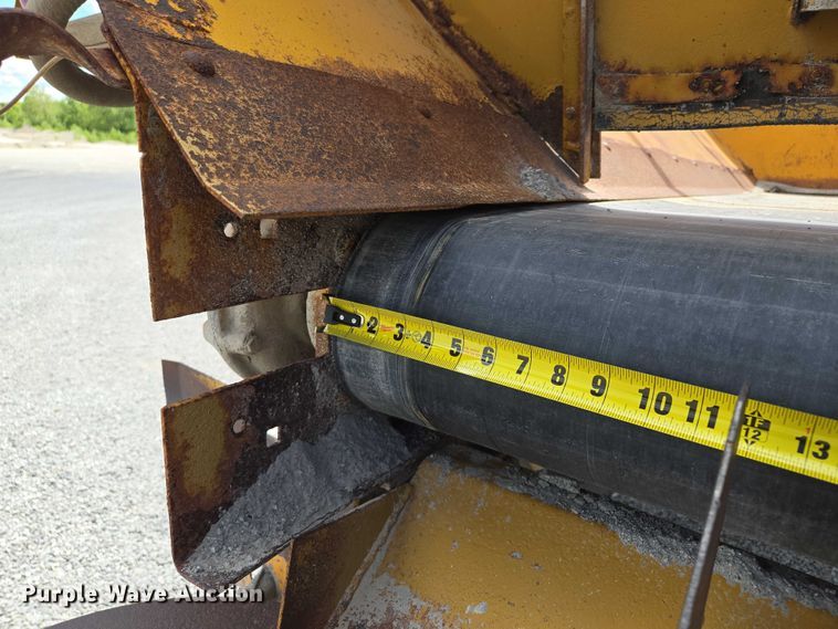 image for item EM7368 Ag-Chem 1253 spreader