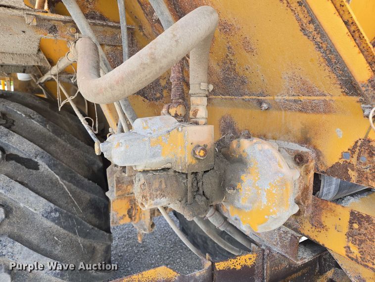 image for item EM7368 Ag-Chem 1253 spreader