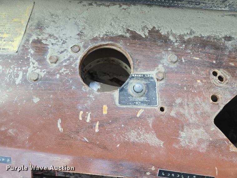 image for item EM7368 Ag-Chem 1253 spreader