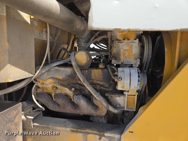 image for item EM7368 Ag-Chem 1253 spreader