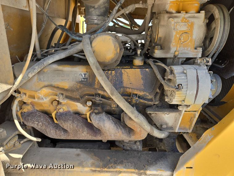 image for item EM7368 Ag-Chem 1253 spreader