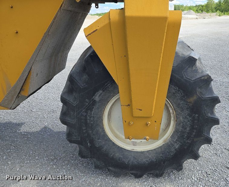 image for item EM7368 Ag-Chem 1253 spreader