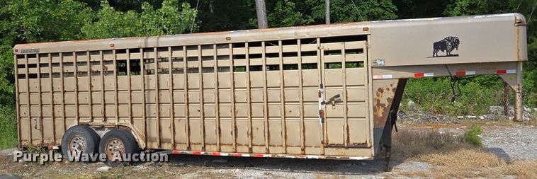 image for item EM7373 2001 Travalong livestock trailer