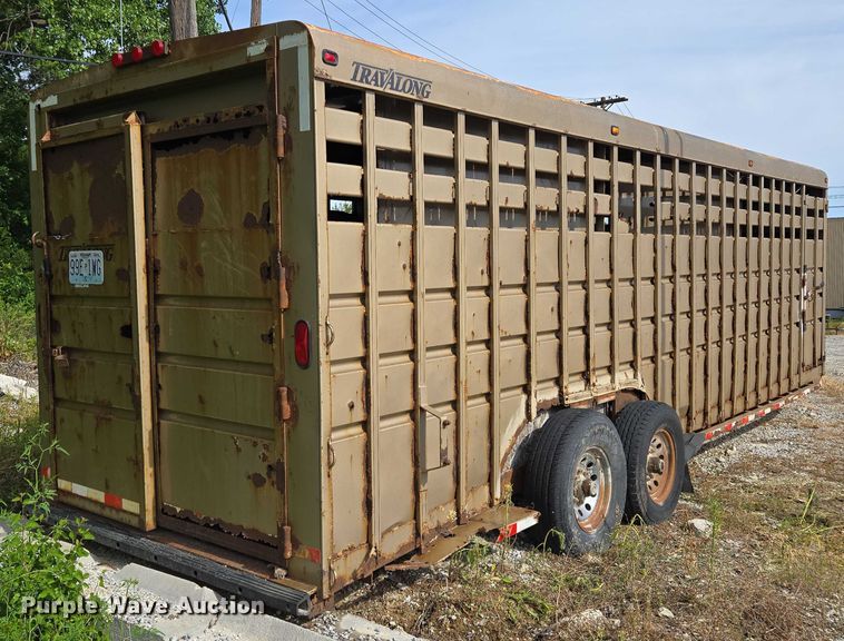 image for item EM7373 2001 Travalong livestock trailer