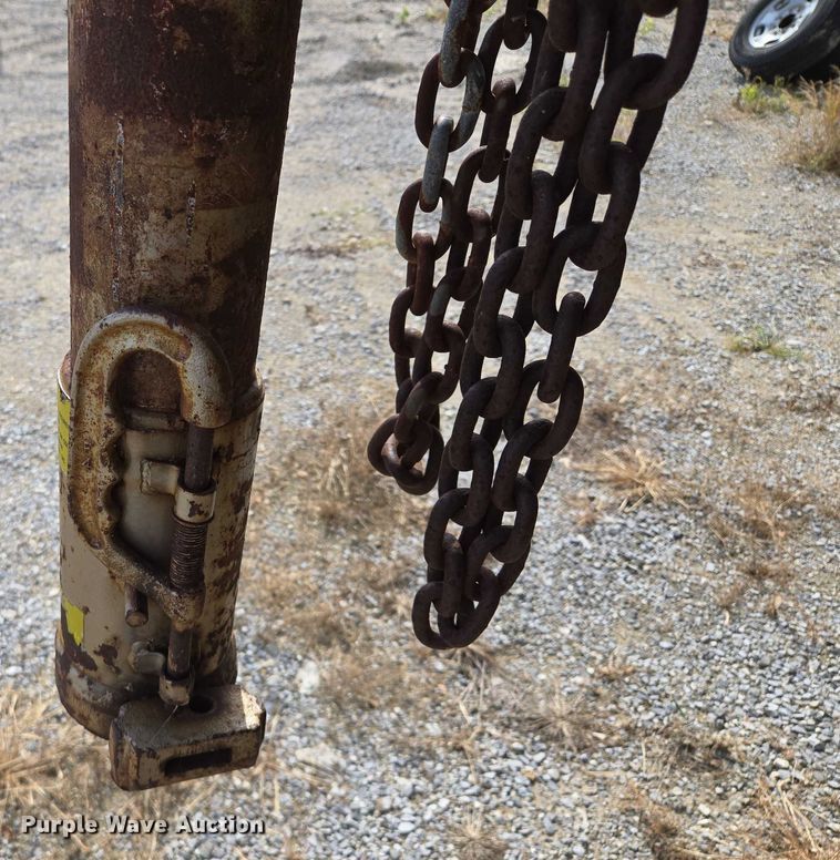 image for item EM7373 2001 Travalong livestock trailer