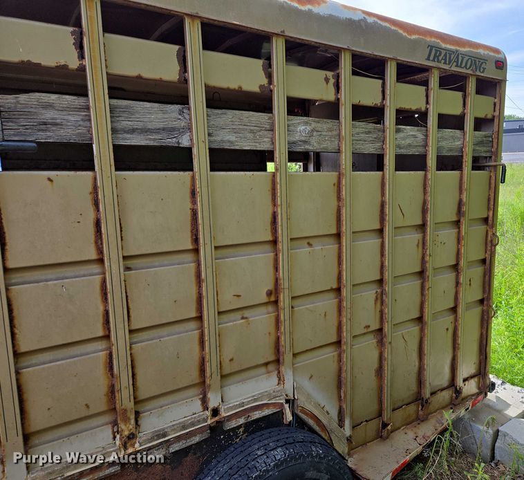 image for item EM7373 2001 Travalong livestock trailer