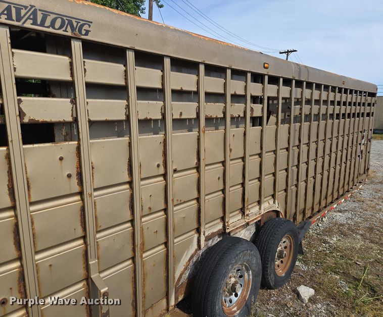 image for item EM7373 2001 Travalong livestock trailer