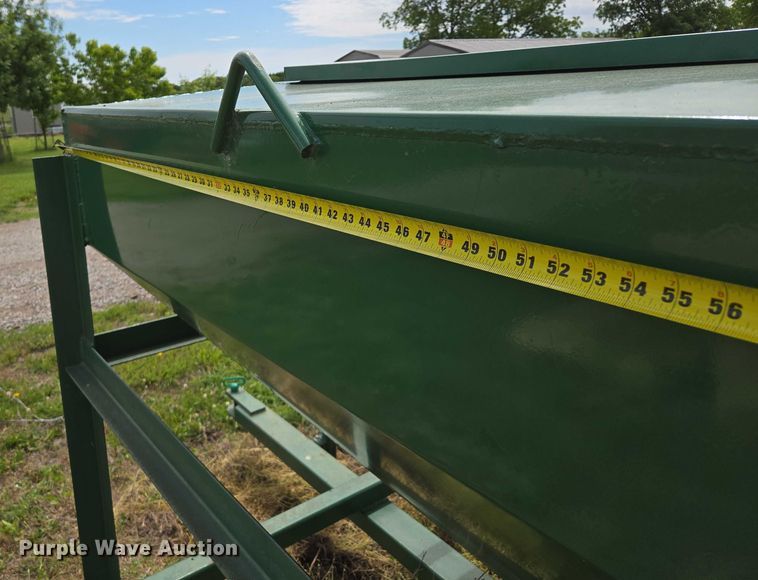 image for item EM7379 King Ag feed wagon