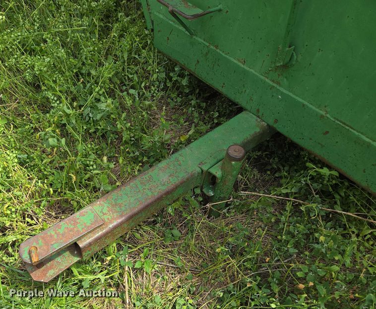 image for item EM7381 Livestock feeder 