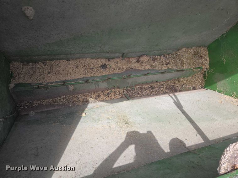 image for item EM7381 Livestock feeder 