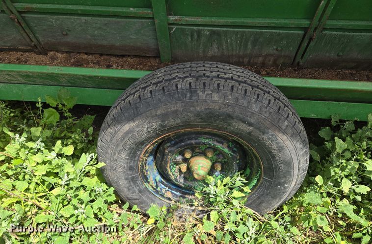 image for item EM7381 Livestock feeder 