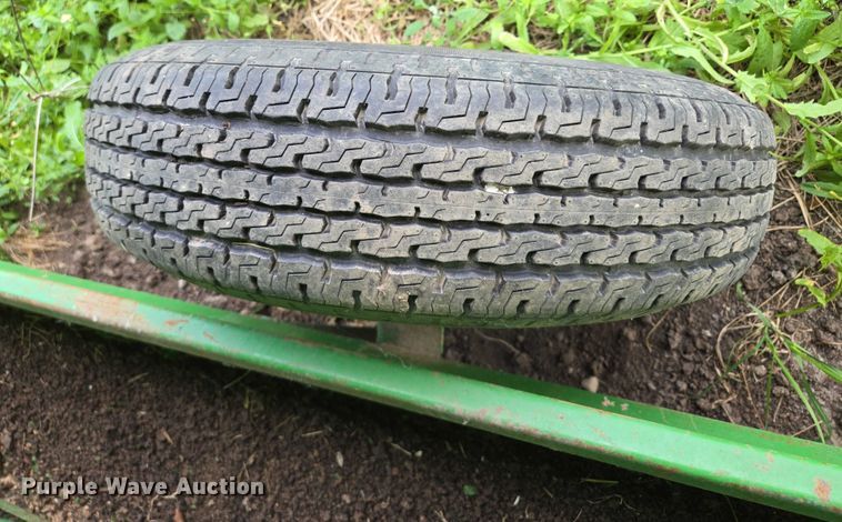 image for item EM7381 Livestock feeder 