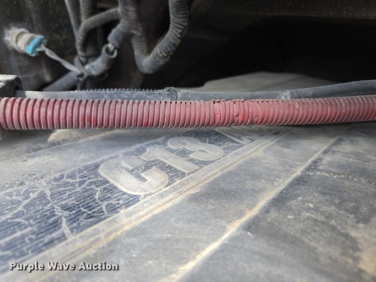 image for item EM7428 2005 Freightliner Business Class M2 fertilizer delivery truck