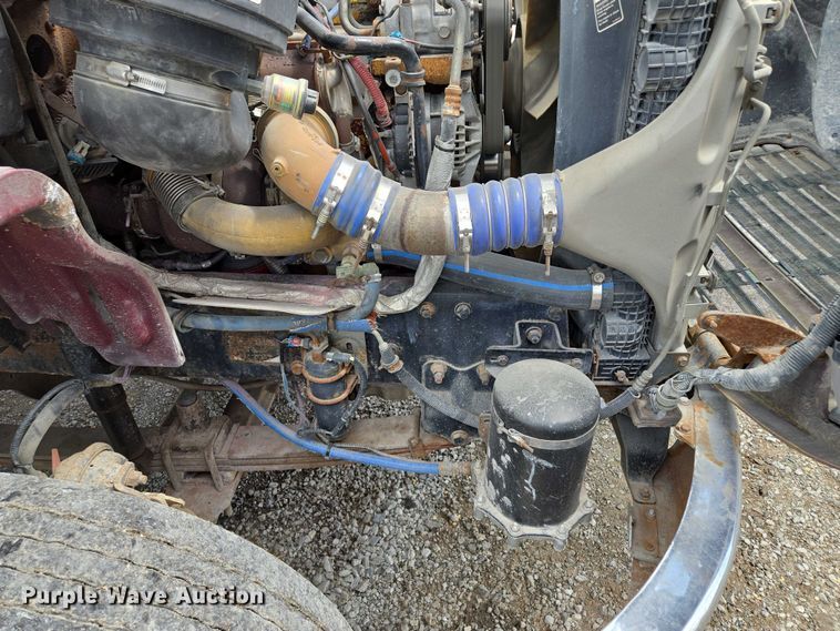 image for item EM7428 2005 Freightliner Business Class M2 fertilizer delivery truck