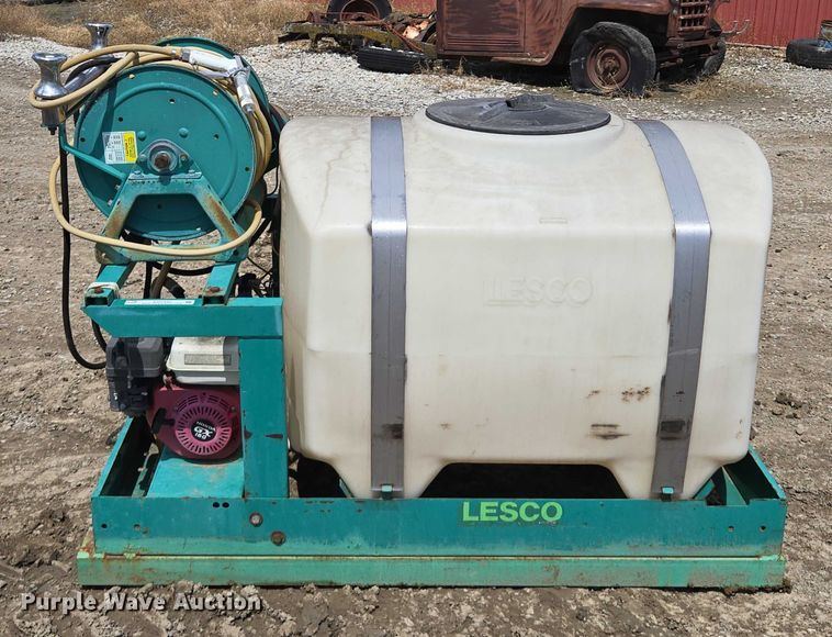 image for item EM7435 Lesco 016004 sprayer