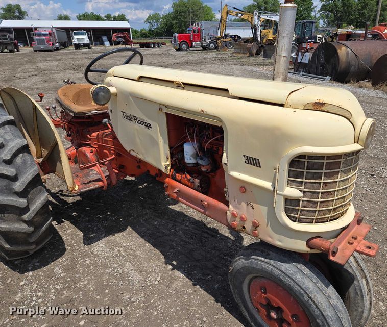 image for item EM7441 Case 300 tractor