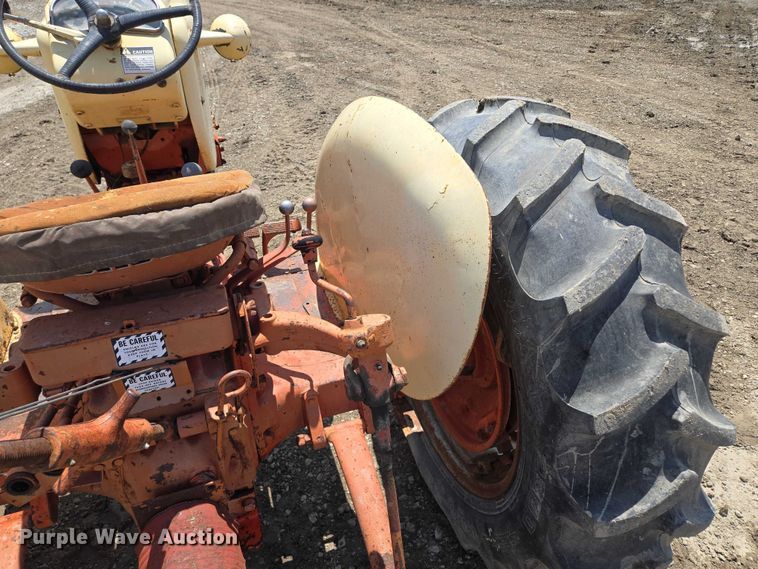 image for item EM7441 Case 300 tractor