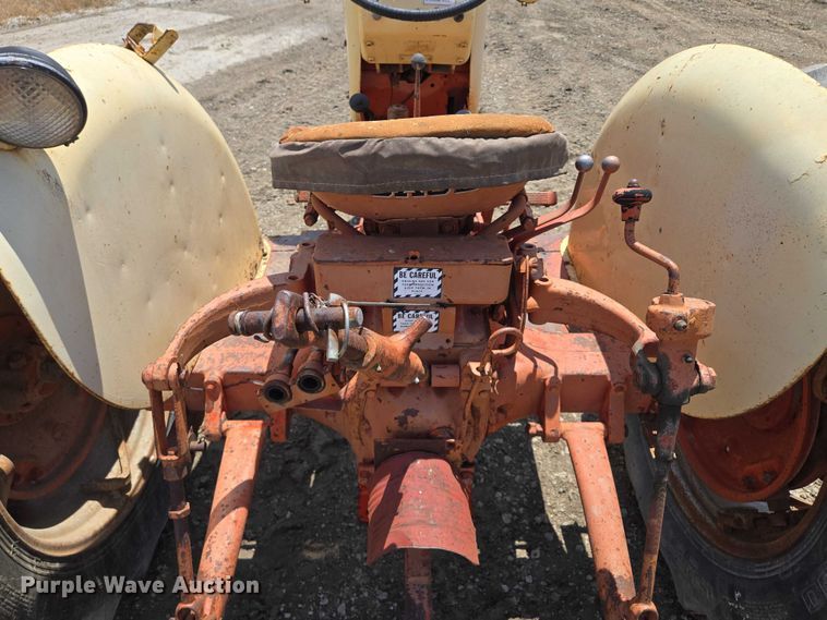 image for item EM7441 Case 300 tractor