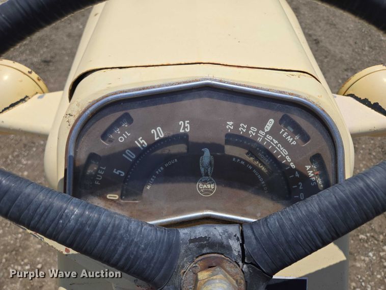 image for item EM7441 Case 300 tractor