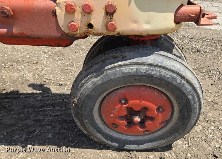 image for item EM7441 Case 300 tractor