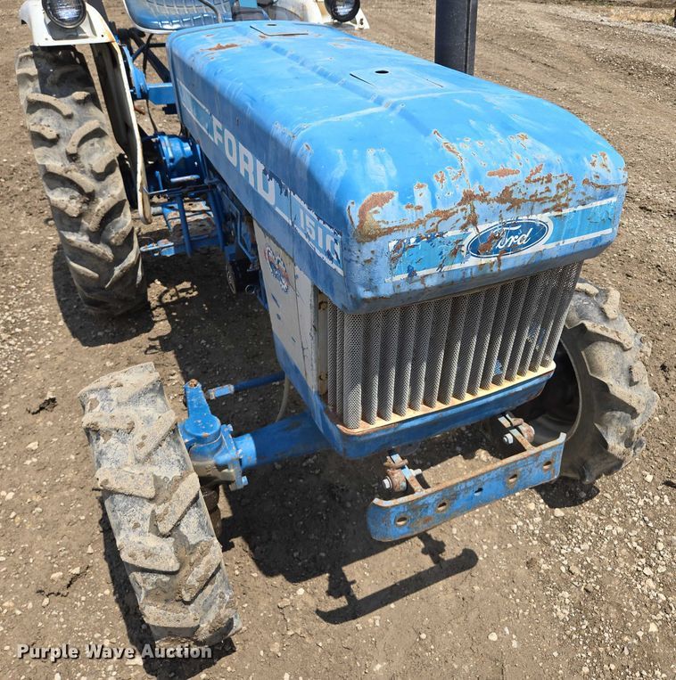 image for item EM7442 Ford 1510 MFWD tractor