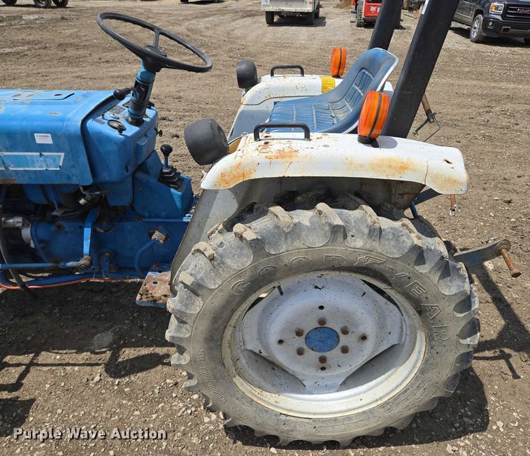 image for item EM7442 Ford 1510 MFWD tractor