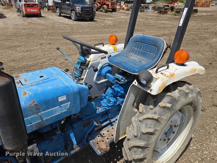 image for item EM7442 Ford 1510 MFWD tractor