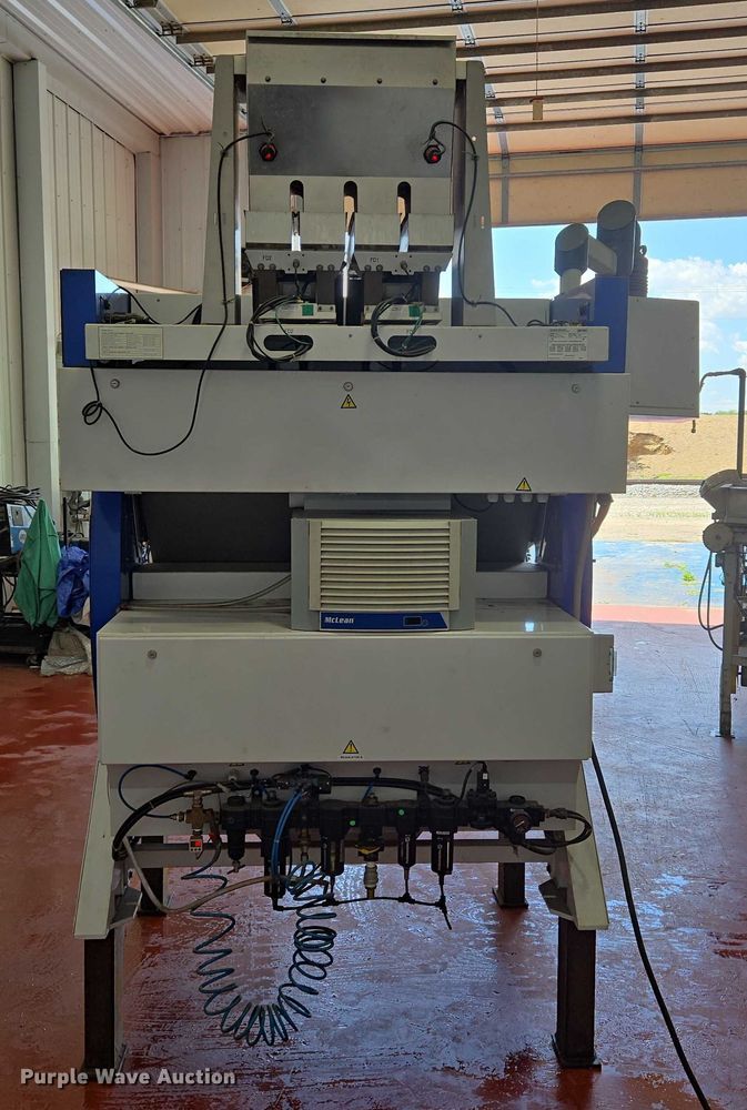 image for item EN3700 Satake EVO-IR-400 pecan color sorter