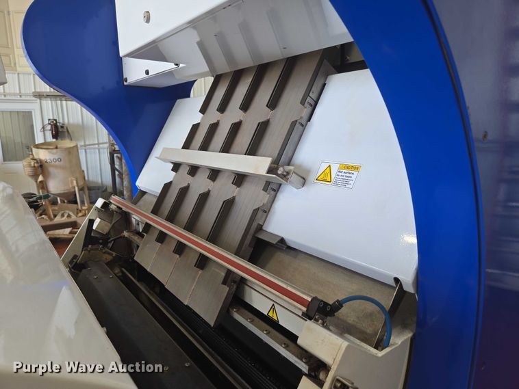 image for item EN3700 Satake EVO-IR-400 pecan color sorter