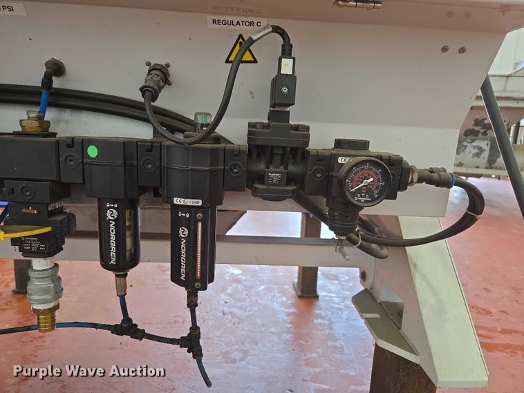 image for item EN3700 Satake EVO-IR-400 pecan color sorter