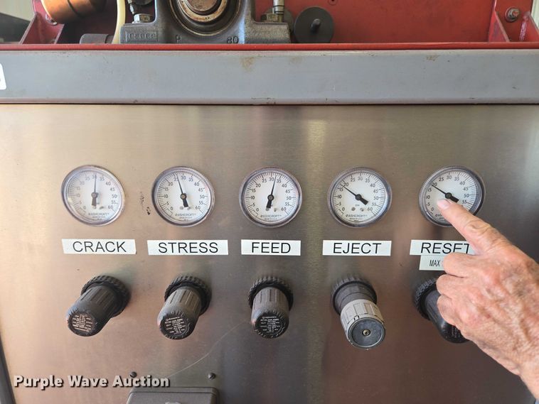 image for item EN3702 Quantz rotary cracker