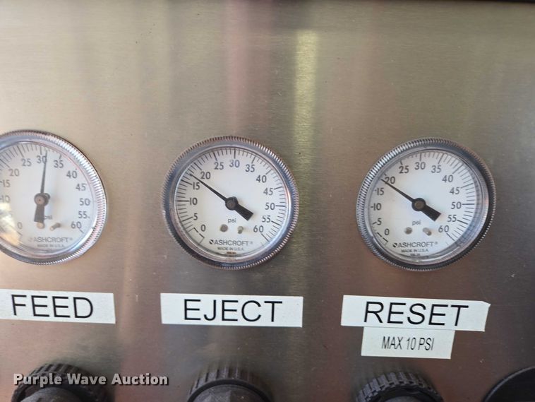 image for item EN3702 Quantz rotary cracker